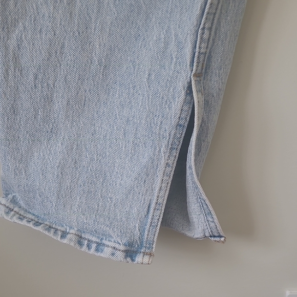 Levi's Light Blue 70s Straight - Picture 7 of 9